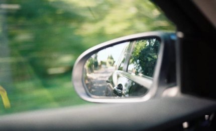 Easy Steps to Change Your Audi A3 Mirror Glass